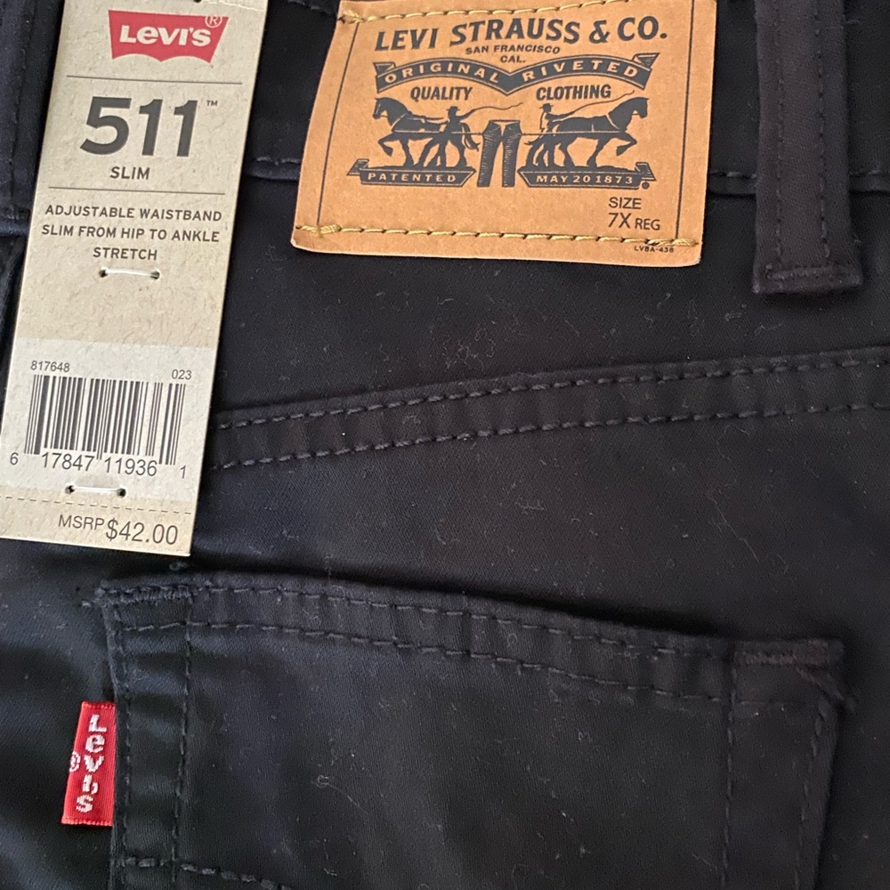 Super soft levi black jeans